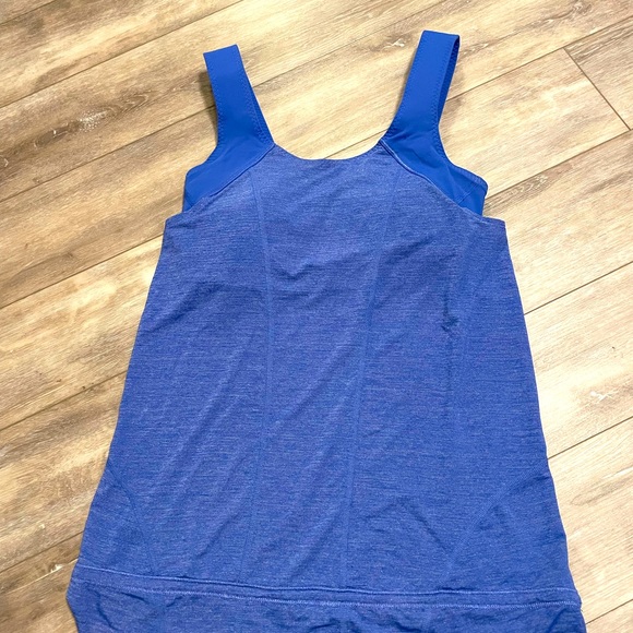 Lululemon Run For Your Life Tank Layered Built in Bra royal blue/purple Sz 4 - Picture 7 of 8
